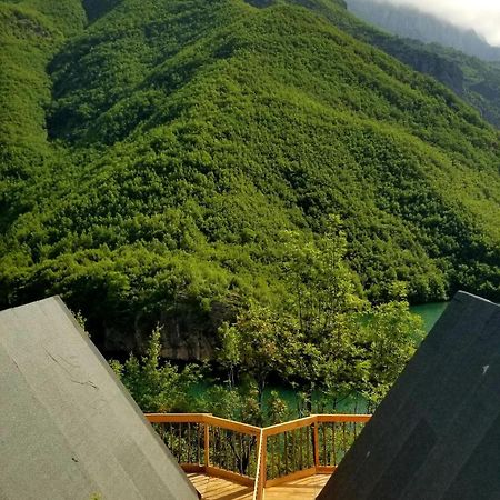 Twin Villas Komani Lake Екстер'єр фото