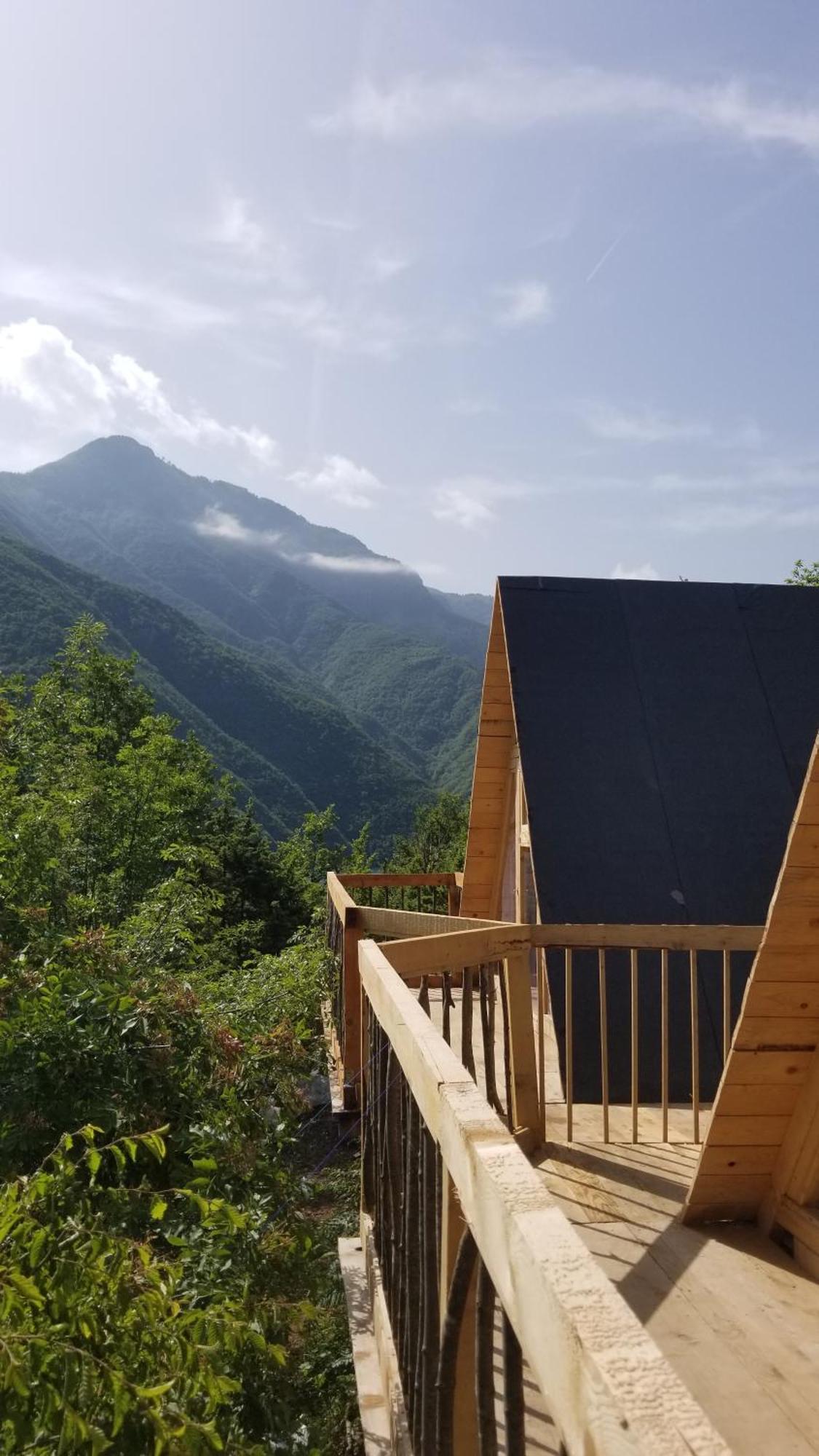 Twin Villas Komani Lake Екстер'єр фото